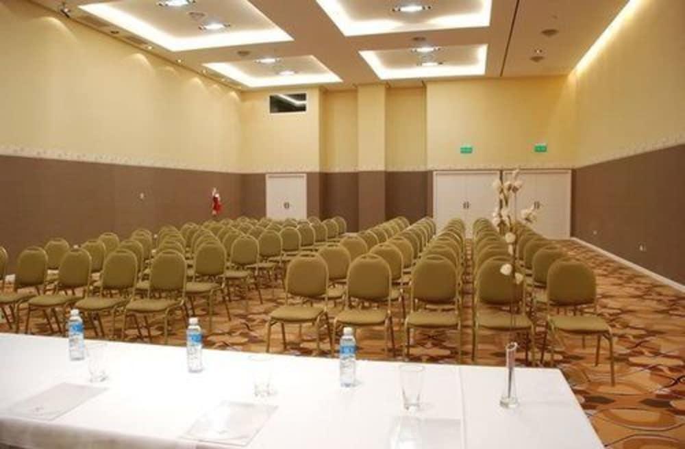 Howard Johnson Villa Maria Hotel Y Casino Eksteriør billede